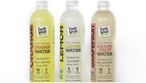 Uncle Matt’s 含果汁益生菌水 “消費(fèi)者的認(rèn)可”也是推動(dòng)該公司生產(chǎn)近水飲料的動(dòng)力之一。